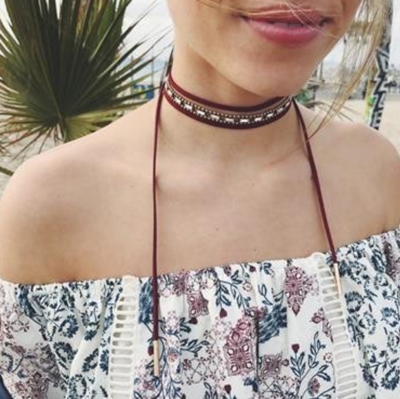 Jen Atkin x Chloe + Isabel Suede And Baguette Headwrap + Choker - Picture 9 of 12